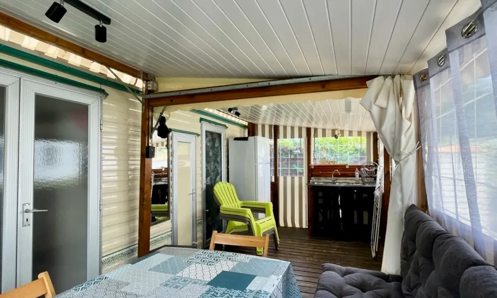 Camping Au Joyeux Faune - by Ocean Mobilhomes