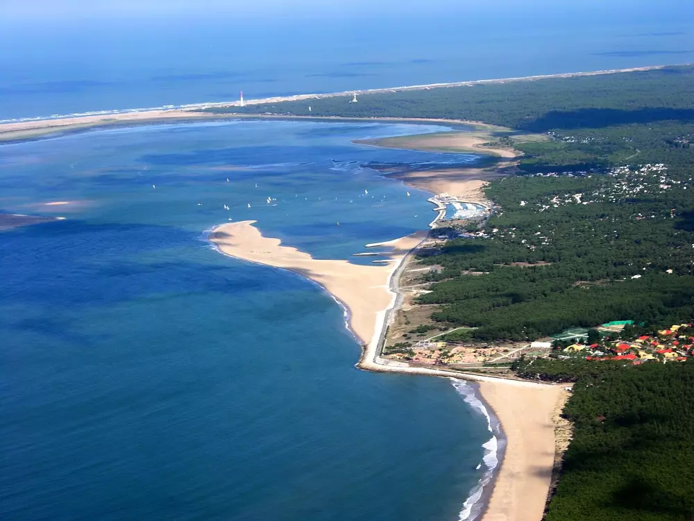 Camping Bonne dalszöveg: Anse Plage - Funpass nem nyújtott - by Ocean Mobilhomes Útvonalterv