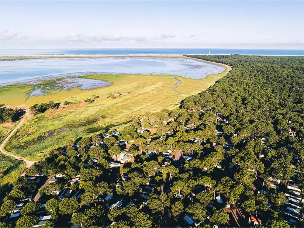 Camping Bonne dalszöveg: Anse Plage - Funpass nem nyújtott - by Ocean Mobilhomes Útvonalterv