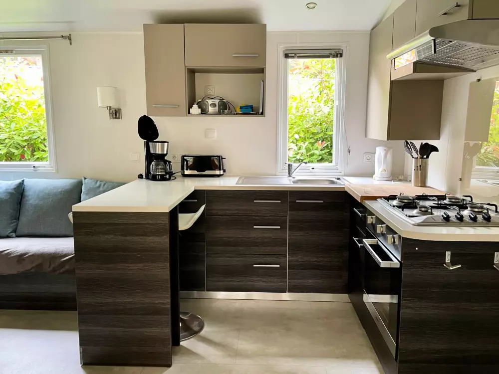 Camping Bonne dalszöveg: Anse Plage - Funpass nem nyújtott - by Ocean Mobilhomes Útvonalterv