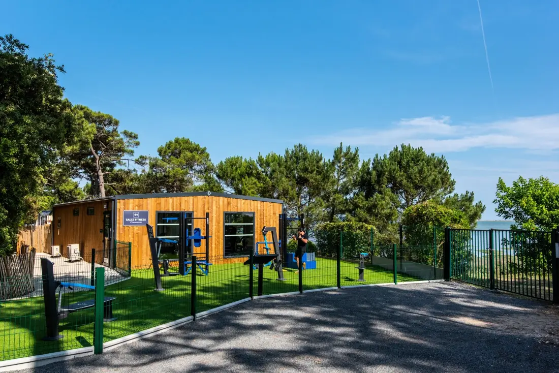 Camping Club La Côte Sauvage 5 Gwiazdy★★★★★ 5 Gwiazdy★★★★★ 5 Gwiazdy★★★★★ 5 Gwiazdy★★★★★ 5 Gwiazdy★★★★★ - MS Vacances