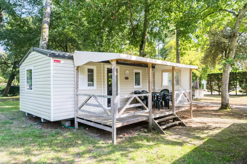 Camping La Pinède