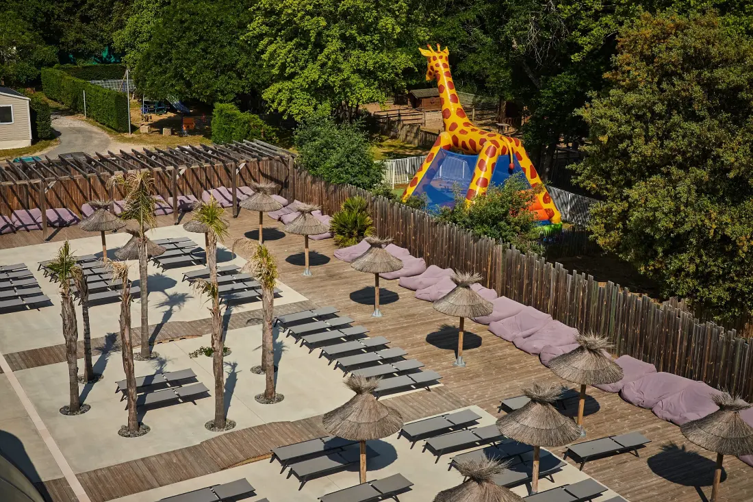 Camping La Pinède