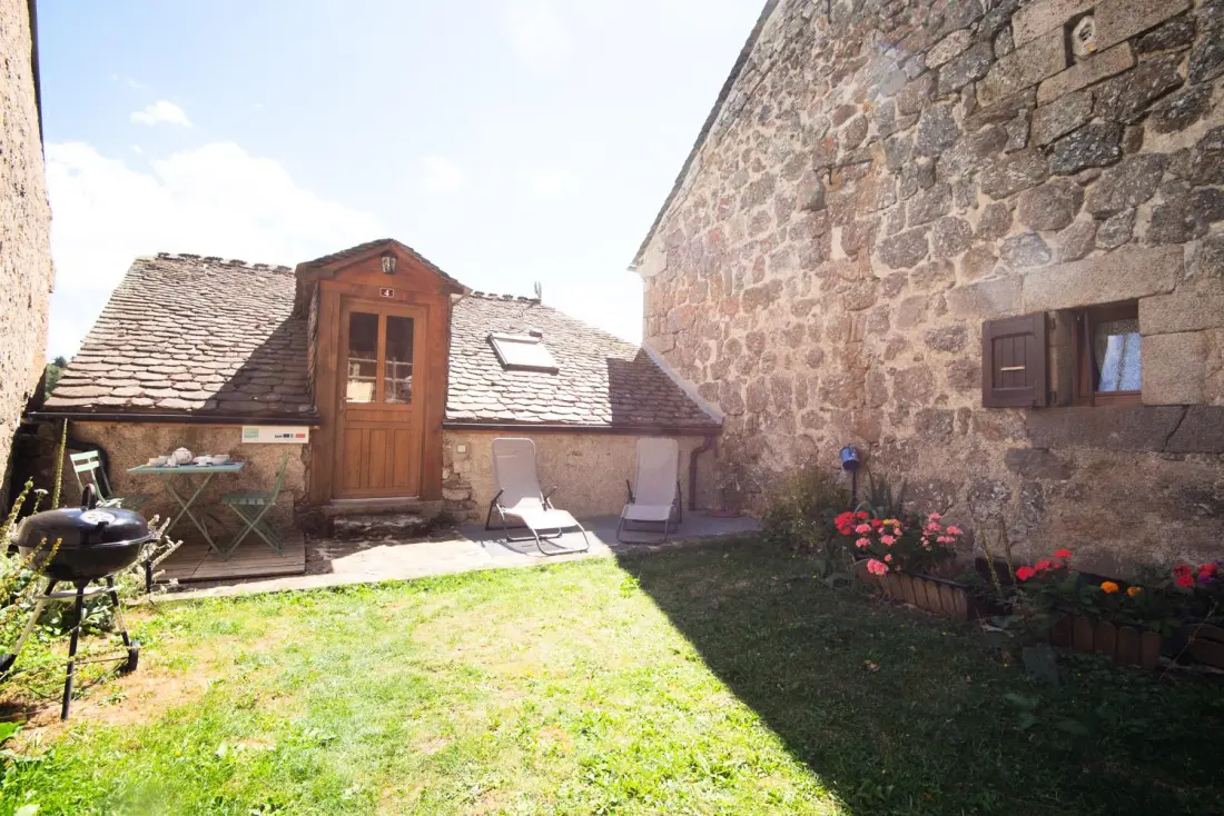 Gîte de France Petit gîte la panouse en mariride 3 Ohren