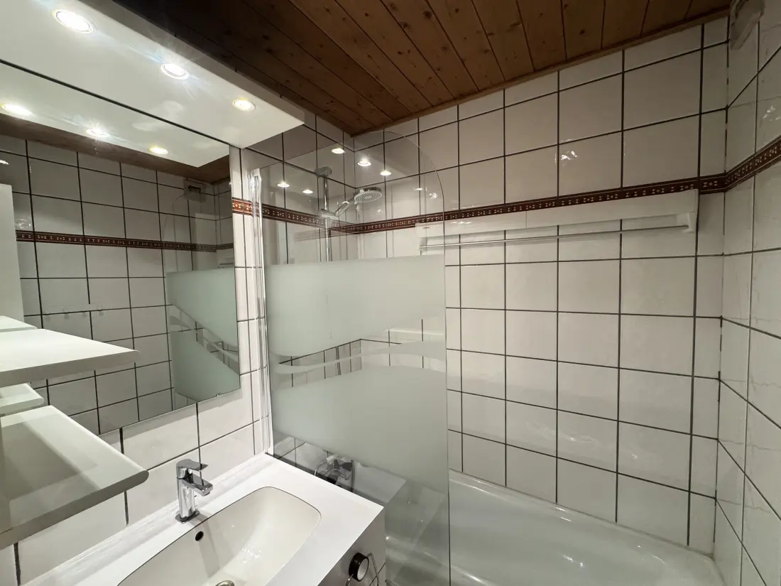 Agate Residence
