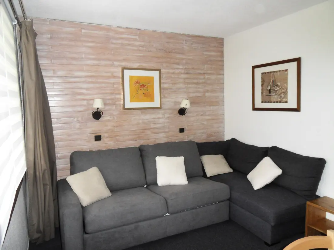 Agate Residence