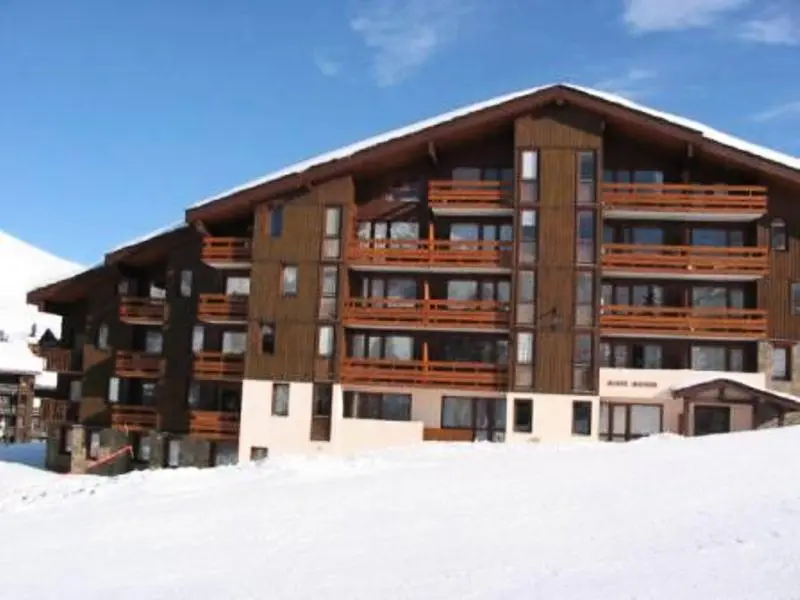 Aquamarine Residence