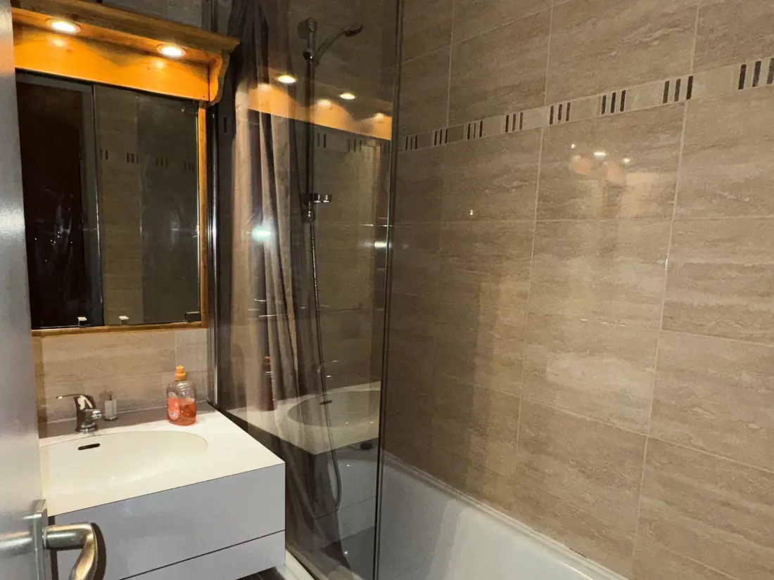 Onyx Residence