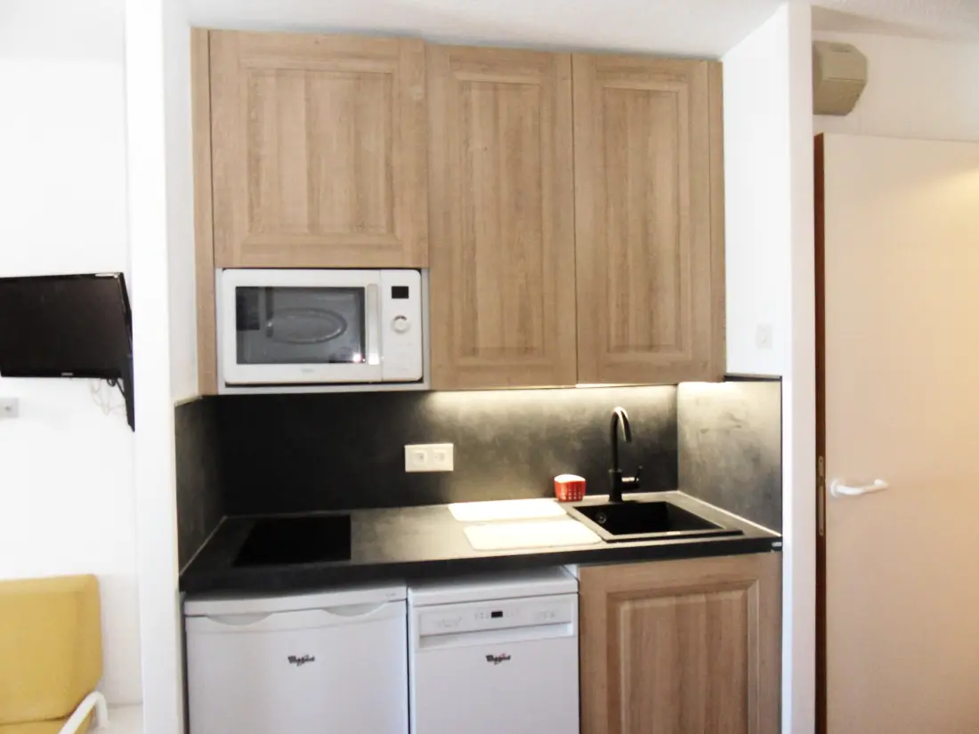 Themis Residence
