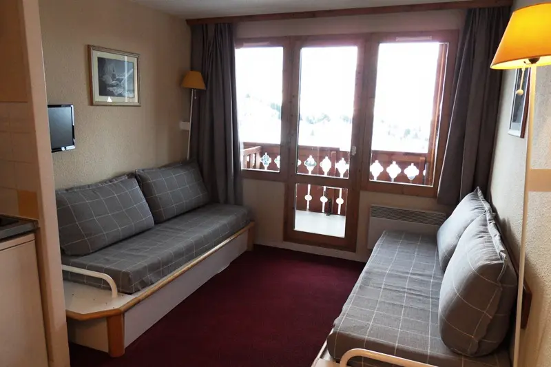 Themis Residence
