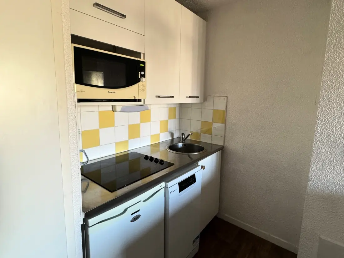 Themis Residence