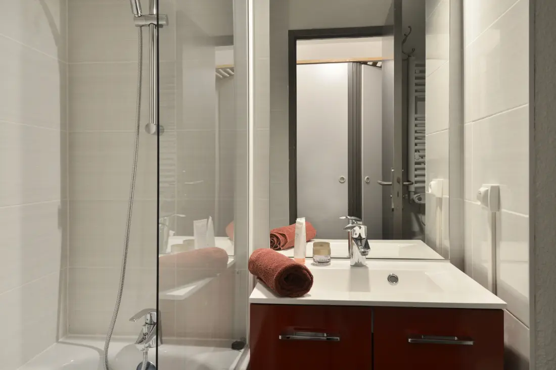Themis Residence
