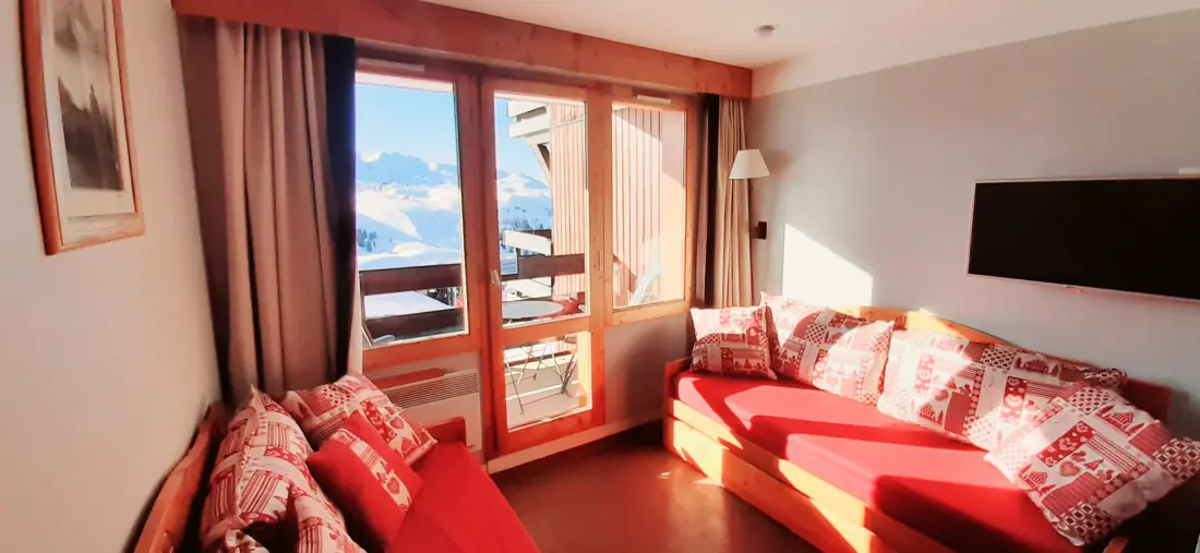 Themis Residence