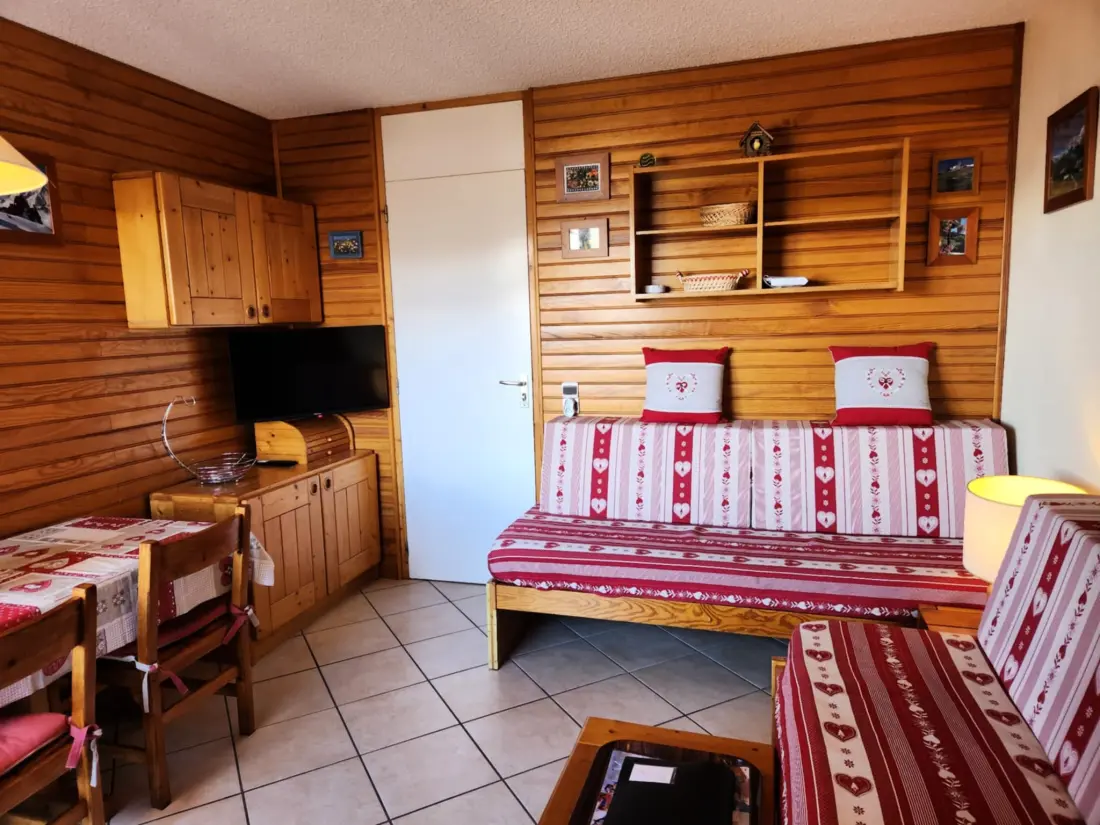 Equerre - maeva Home