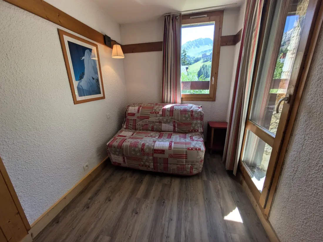 Doronic Residence