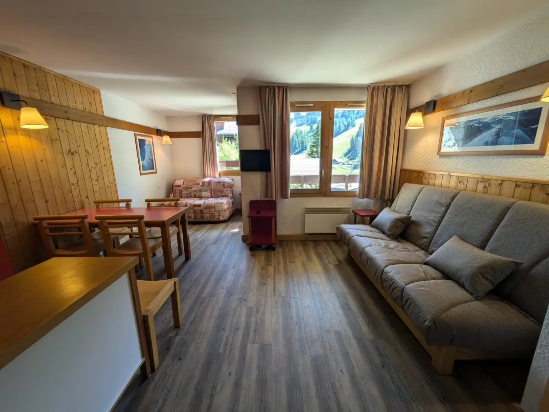 Doronic Residence