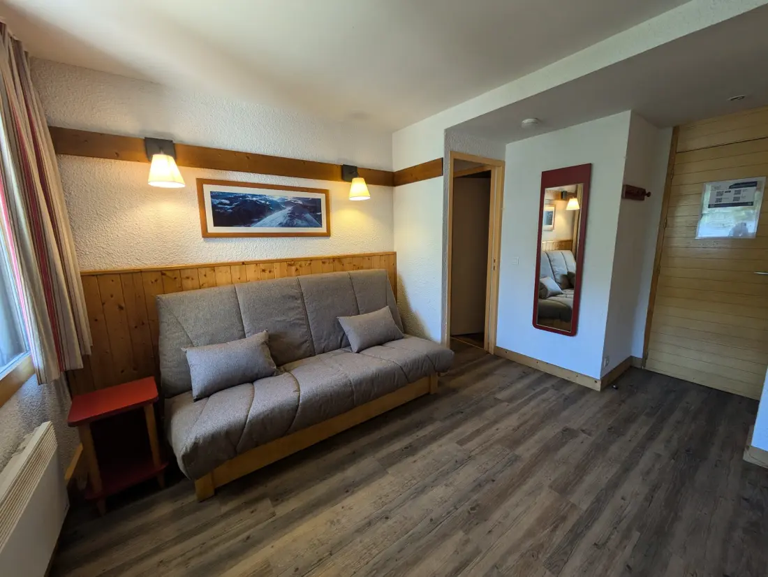 Doronic Residence