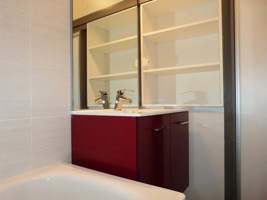 Diamond Residence