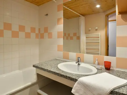 Diamond Residence