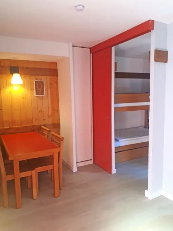 Apartman közel Les Pistes La Plagne 1800 4 Pers.