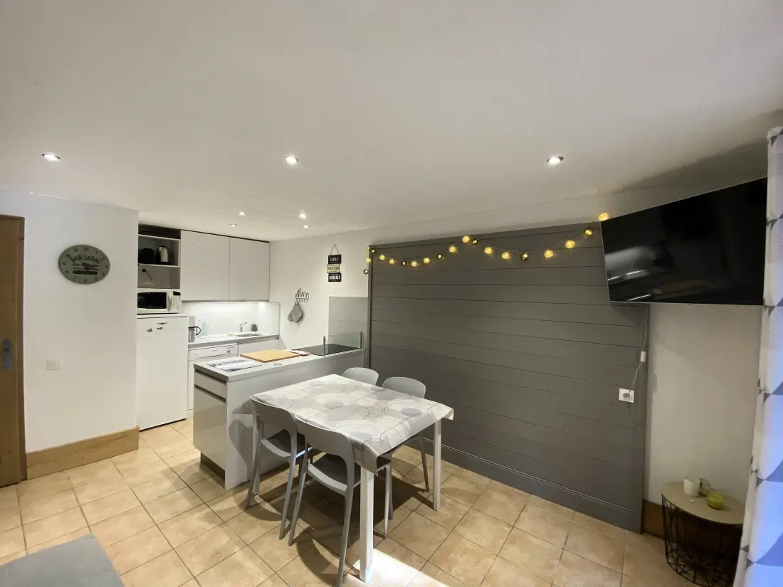 Chalets De Whates