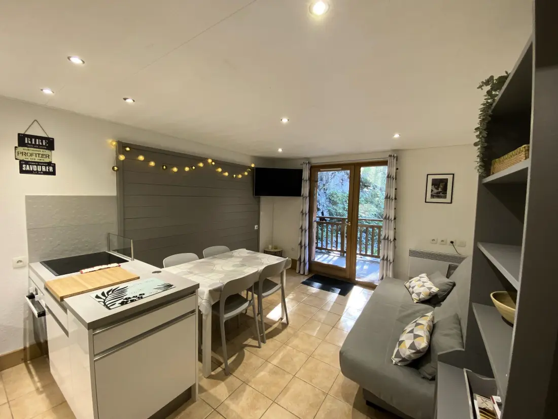 Chalets De Whates