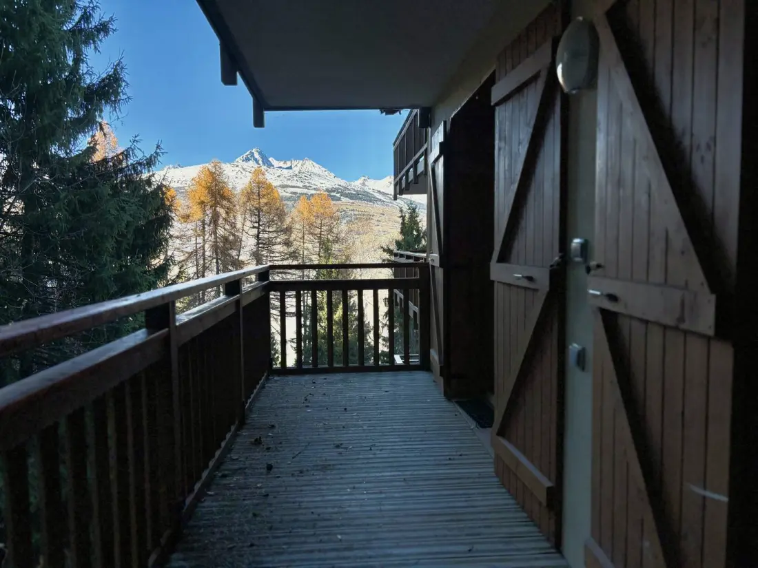 Chalets De Whates