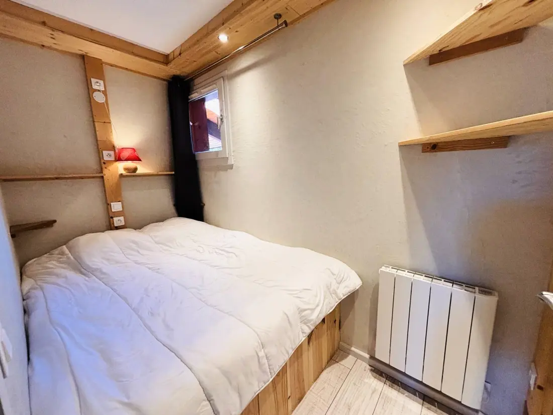 Le Trompe Residence Eye