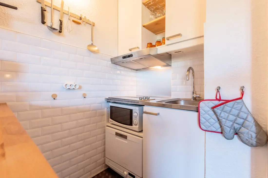 Le Trompe Residence Eye