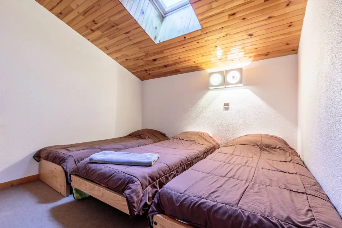Le Trompe Residence Eye