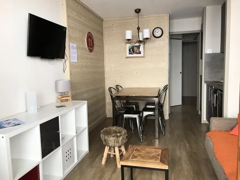 Themis Residence