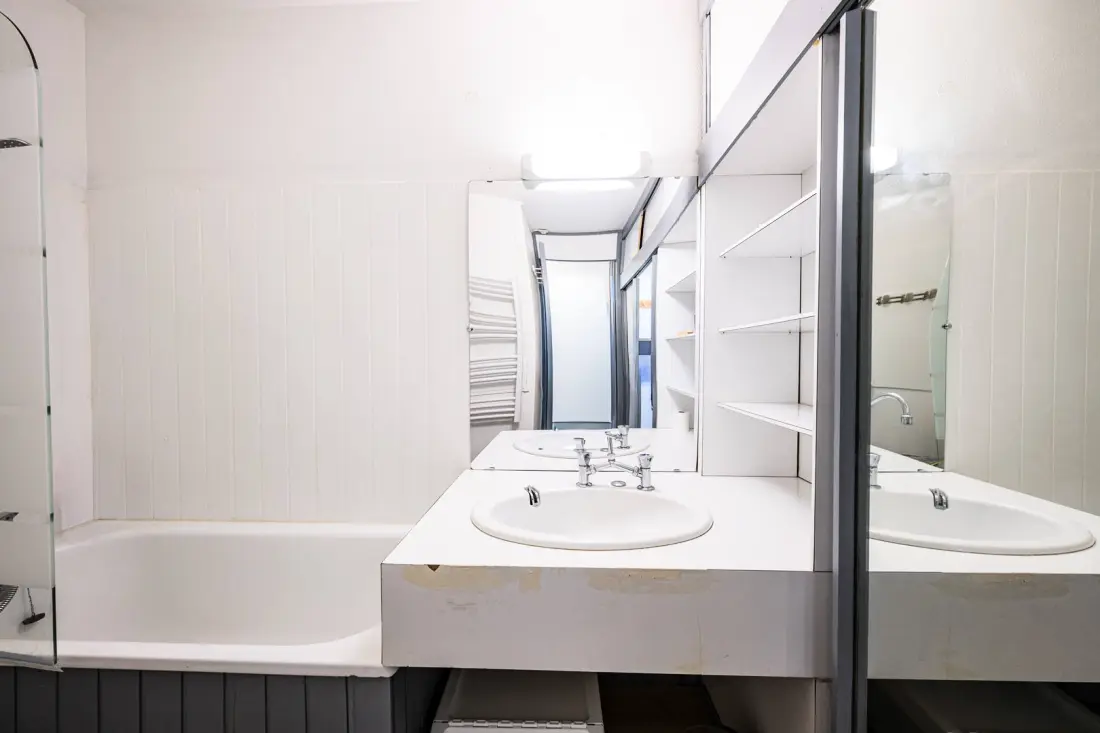 Zenith Residence