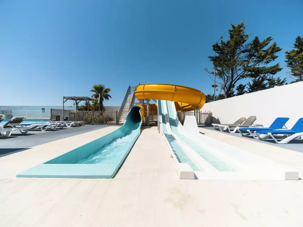 Camping Paradis Au Petit Port de l'Houreau3 Sterren★★★