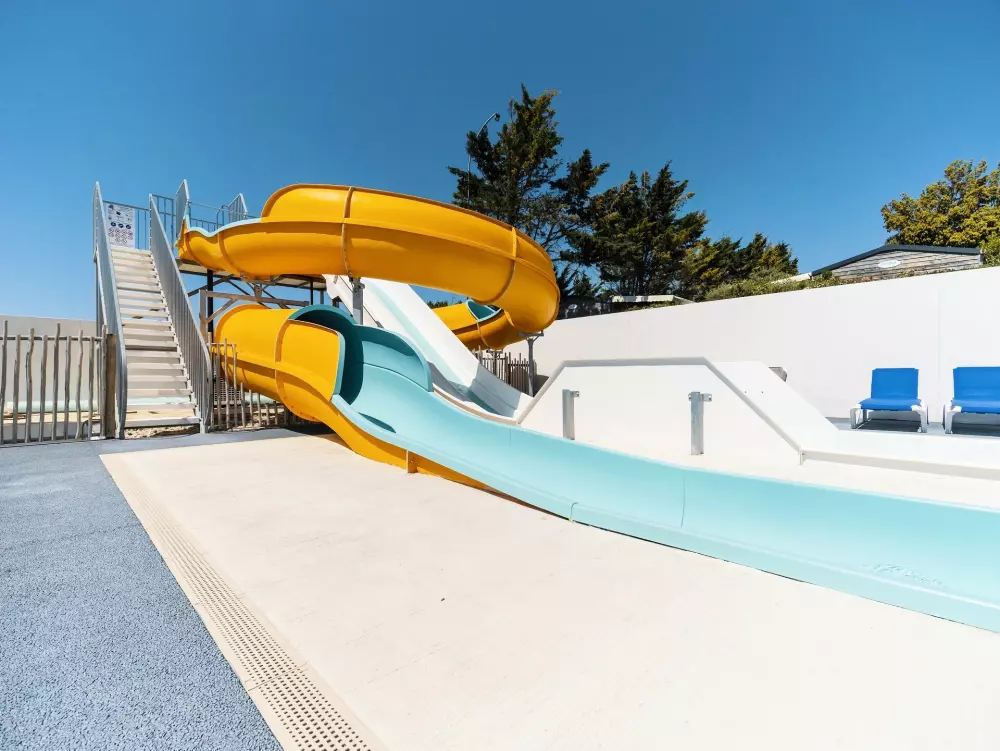 Camping Paradis Au Petit Port de l'Houreau3 Sterren★★★