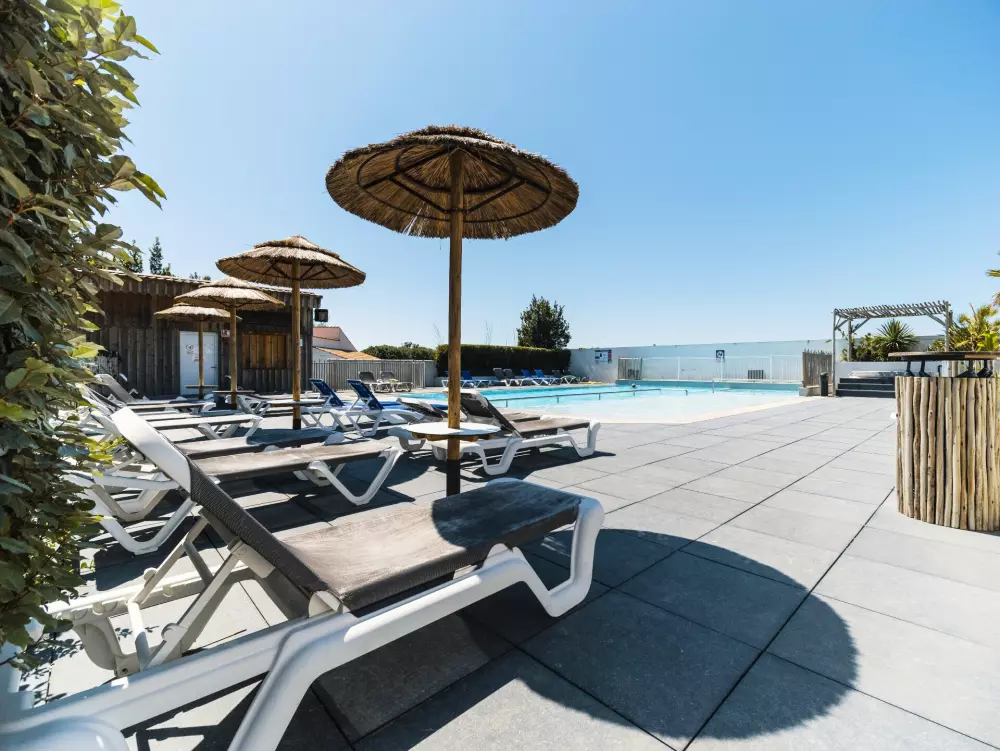 Camping Paradis Au Petit Port de l'Houreau3 Sterren★★★