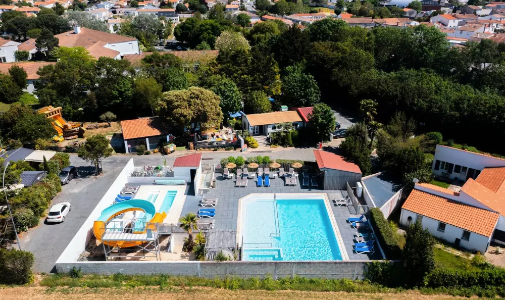 Camping Paradis Au Petit Port de l'Houreau3 Sterren★★★