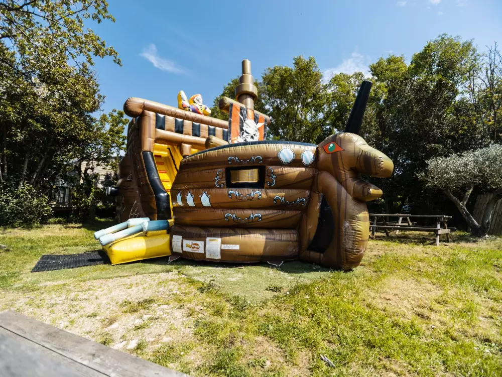 Camping Paradis Au Petit Port de l'Houreau3 Sterren★★★