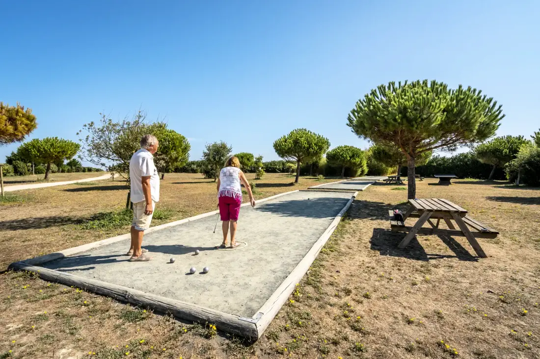 Campingplätze in Port de l'Houmeau 4 Sterne★★★★