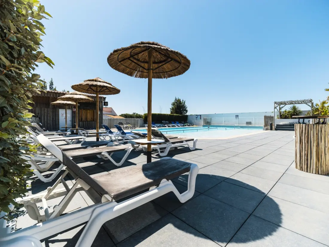 Campingplätze in Port de l'Houmeau 4 Sterne★★★★