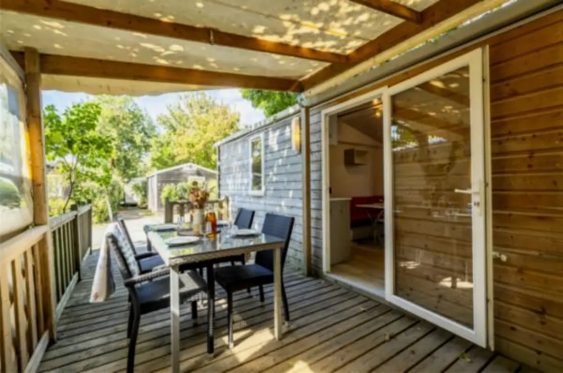 Campingplätze in Port de l'Houmeau 4 Sterne★★★★