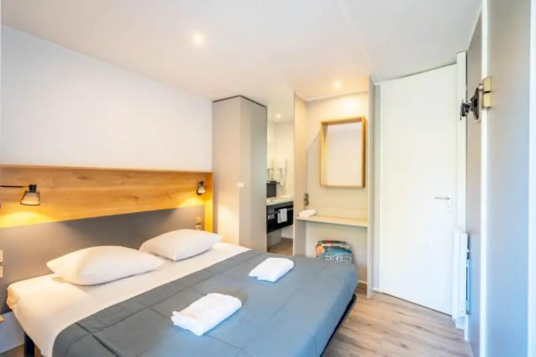 Campingplätze in Port de l'Houmeau 4 Sterne★★★★