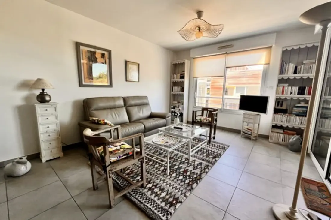 Apartament z loggia View Chenal, Parking