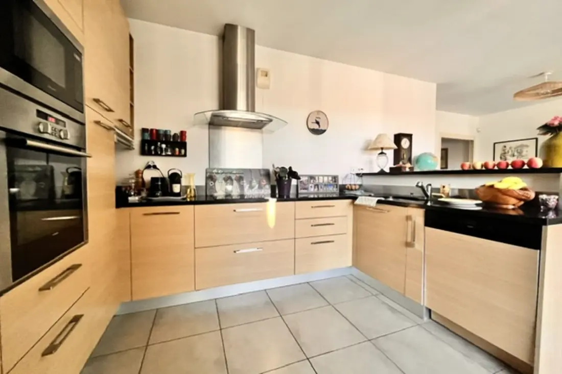 Apartament z loggia View Chenal, Parking