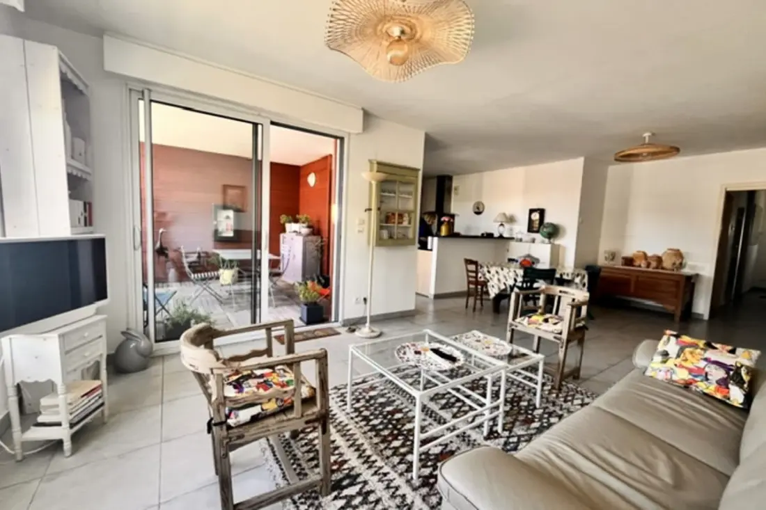 Apartament z loggia View Chenal, Parking