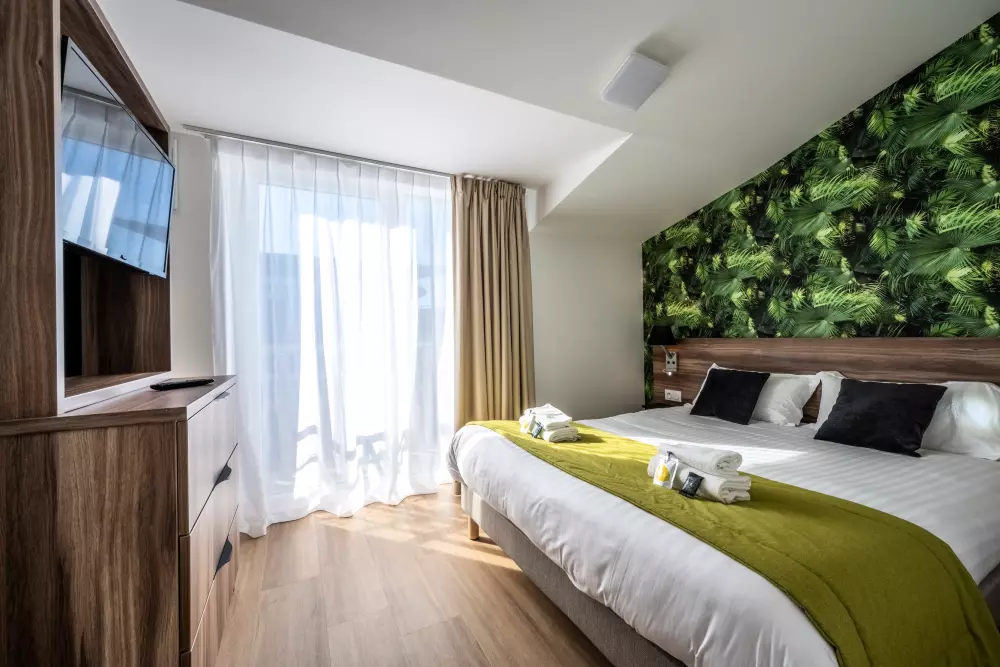 Athome Residence & Spa