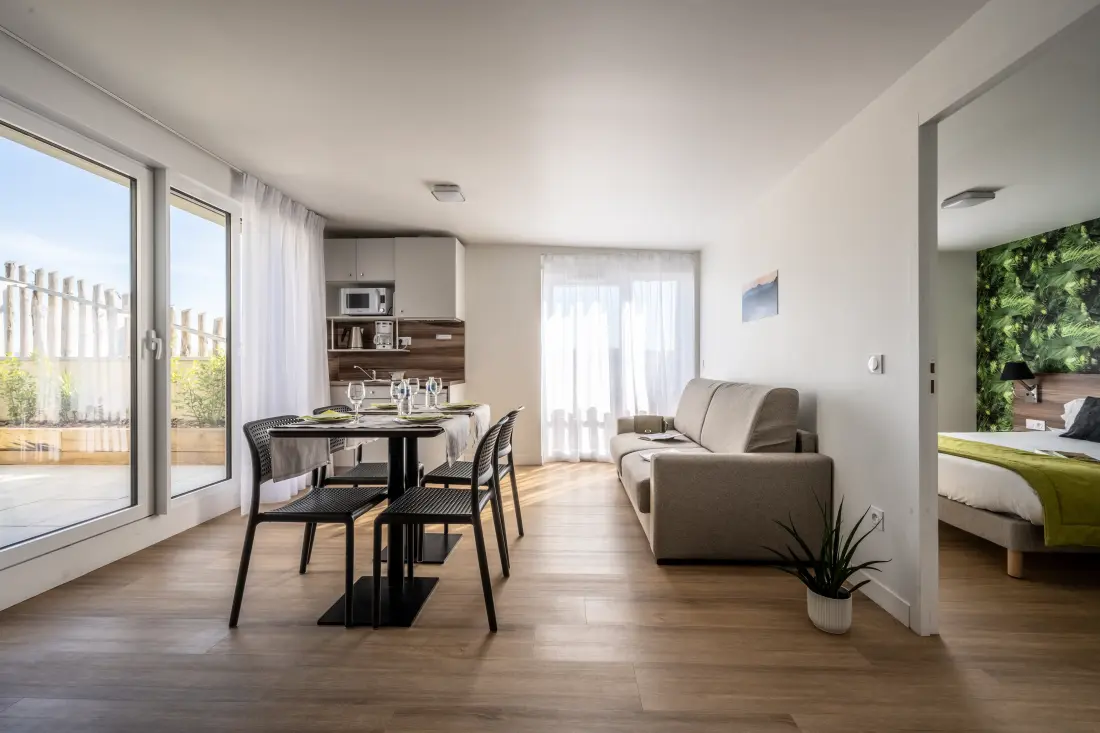 Athome Residence & Spa