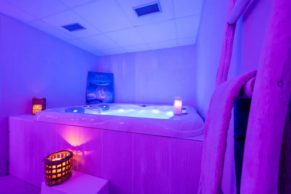 Athome Residence & Spa