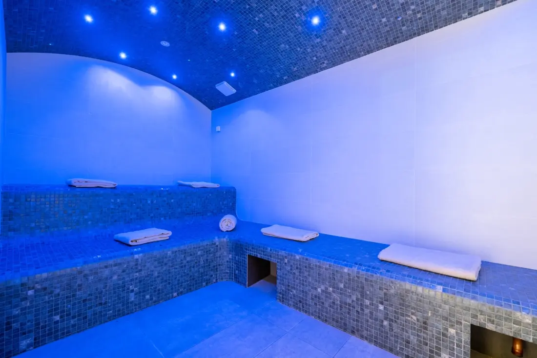 Athome Residence & Spa