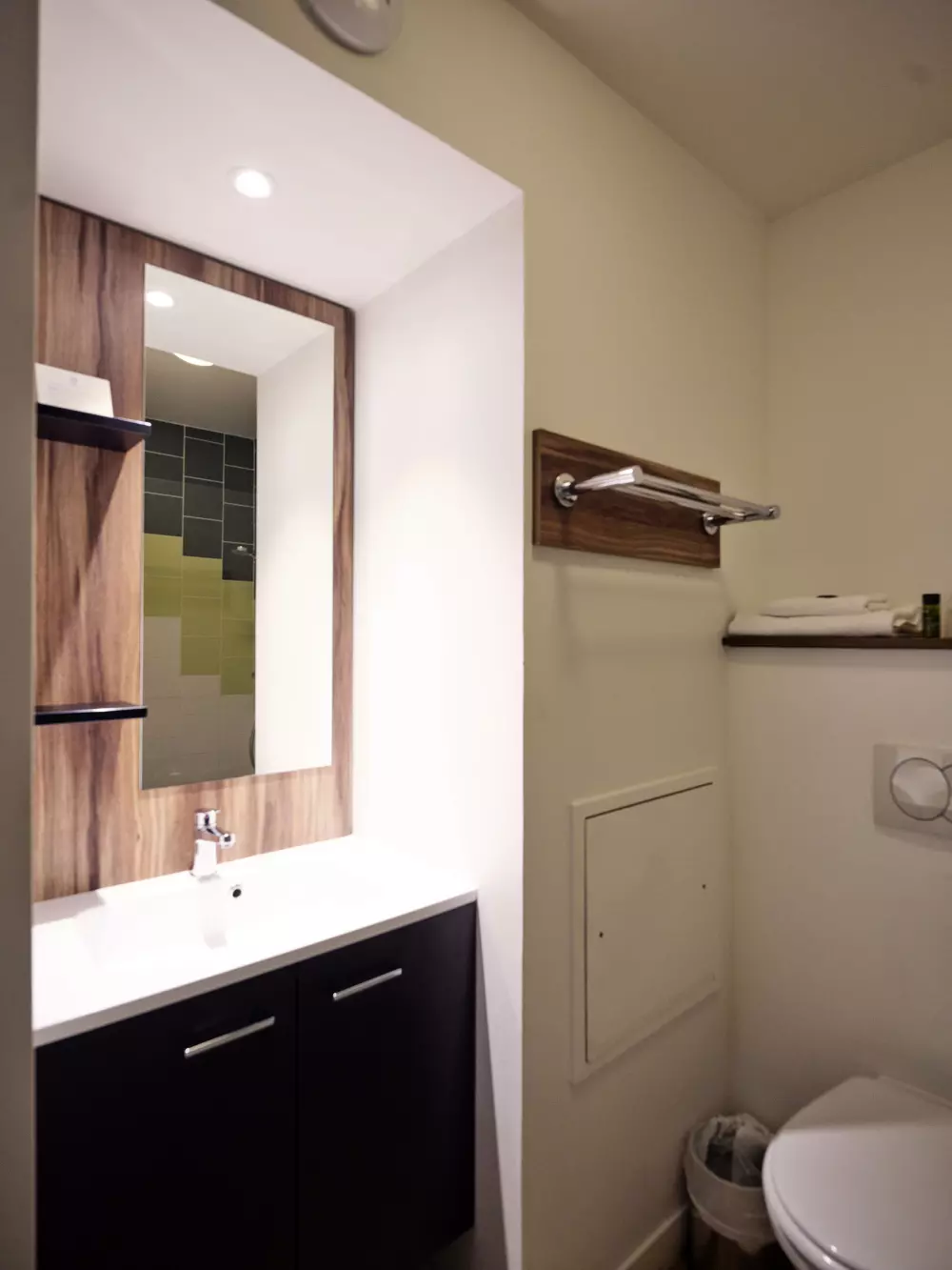 Athome Residence & Spa