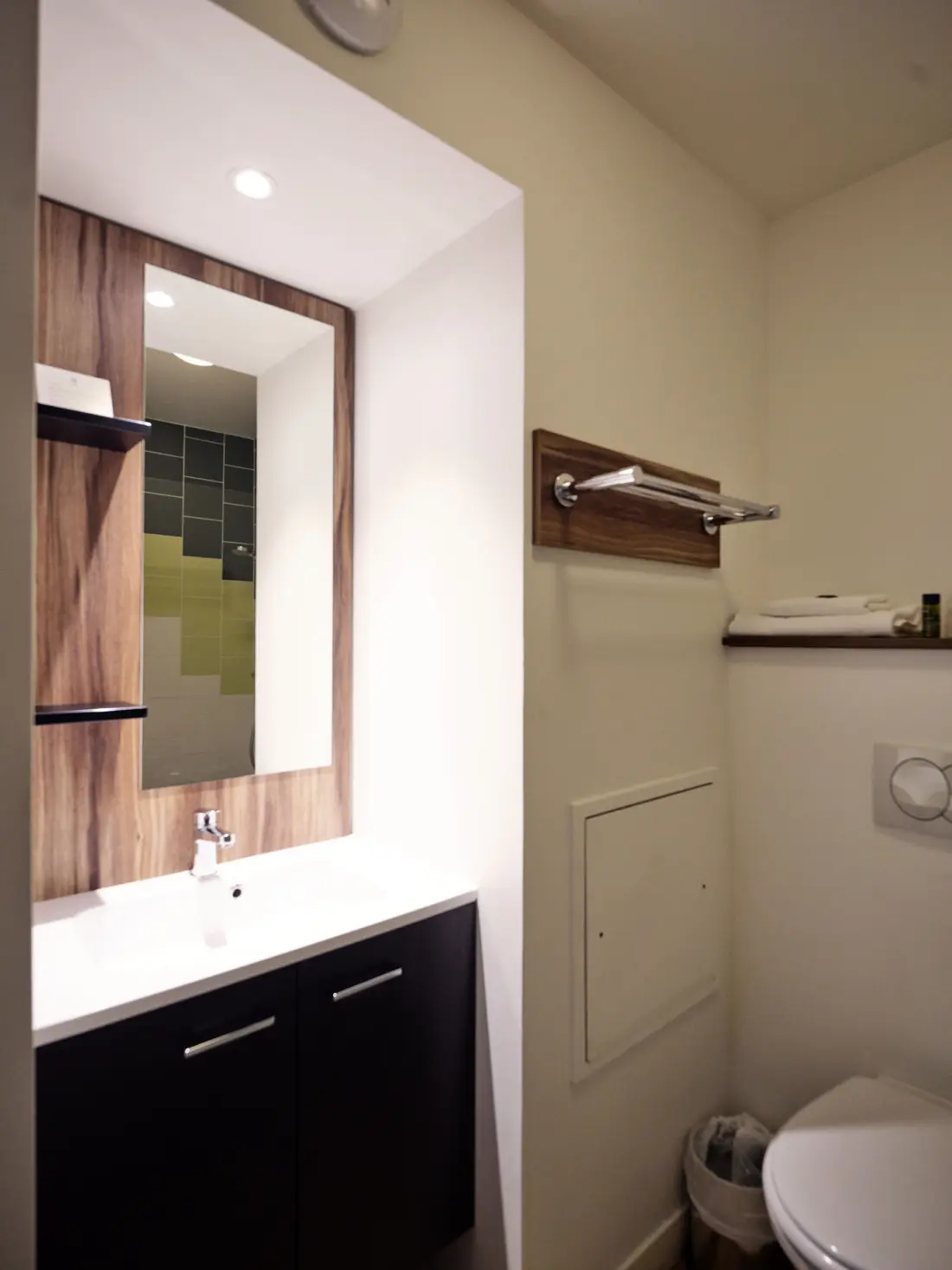 Athome Residence & Spa